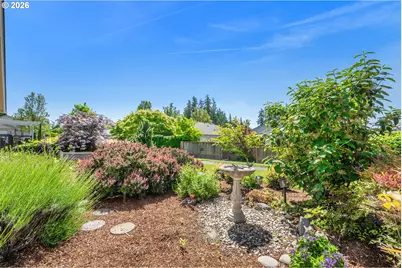 12618 SW Peachvale St, King City, OR 97224 - Photo 37