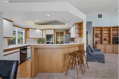 12618 SW Peachvale St, King City, OR 97224 - Photo 11