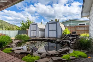 1281 S 57th Pl, Springfield, OR 97478 - Photo 27