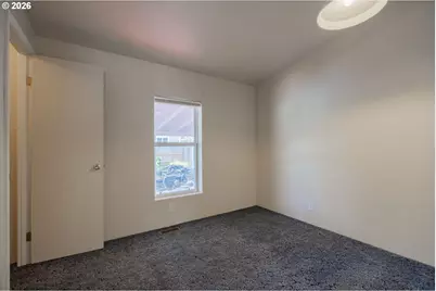 1281 S 57th Pl, Springfield, OR 97478 - Photo 17