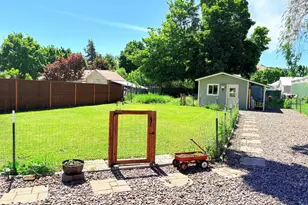 2712 N Ash St, La Grande, OR 97850 - Photo 13