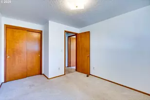 19560 SW Madeline St, Beaverton, OR 97078 - Photo 19