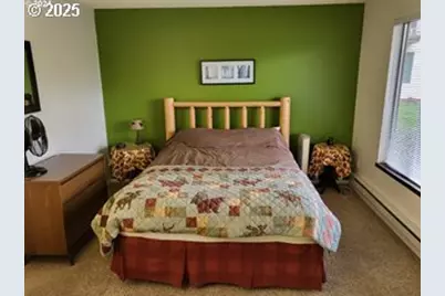 200 SW Florence Ave #C6, Gresham, OR 97080 - Photo 17