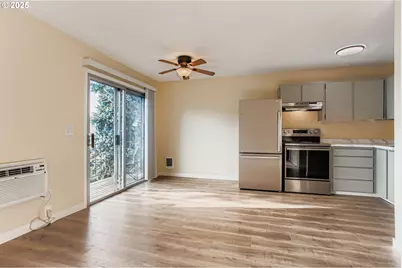 200 SW Florence Ave #C6, Gresham, OR 97080 - Photo 5