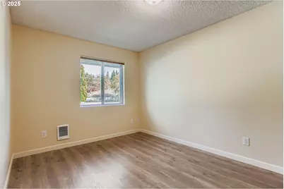 200 SW Florence Ave #C6, Gresham, OR 97080 - Photo 11