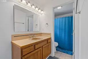 35211 NE 127th Ave, La Center, WA 98629 - Photo 17