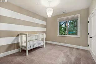 4530 SW Council Crest Dr, Portland, OR 97239 - Photo 29