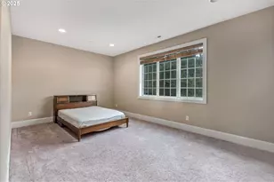 4530 SW Council Crest Dr, Portland, OR 97239 - Photo 27