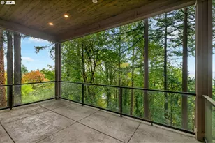 4530 SW Council Crest Dr, Portland, OR 97239 - Photo 17