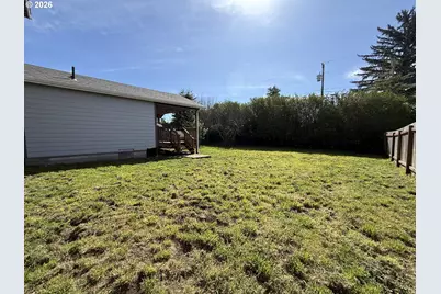 515 Memory Ln, Brookings, OR 97415 - Photo 29