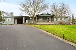 2373 Wild River Dr, Roseburg, OR 97470 - Photo 3