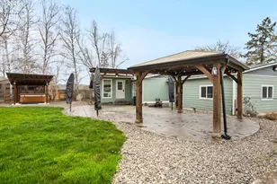 2373 Wild River Dr, Roseburg, OR 97470 - Photo 25