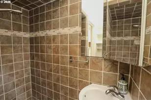1528 NW Eden St, Roseburg, OR 97470 - Photo 21