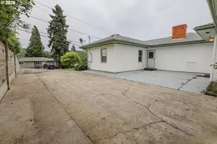 1528 NW Eden St, Roseburg, OR 97470 - Photo 37