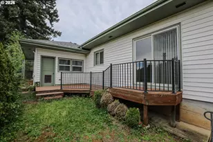 1528 NW Eden St, Roseburg, OR 97470 - Photo 35