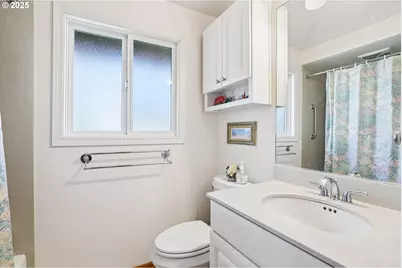 16365 SE Sterling Cir, Milwaukie, OR 97267 - Photo 23