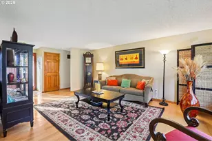 16365 SE Sterling Cir, Milwaukie, OR 97267 - Photo 7