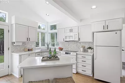 11010 SW Eschman Way, Tigard, OR 97223 - Photo 5