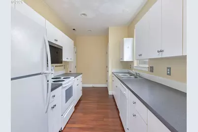1709 SE Clinton St, Portland, OR 97202 - Photo 15