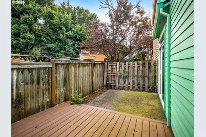 1709 SE Clinton St, Portland, OR 97202 - Photo 39