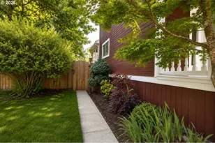 533 38th St, Astoria, OR 97103 - Photo 23