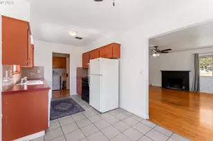 5136 N Fessenden St, Portland, OR 97203 - Photo 11