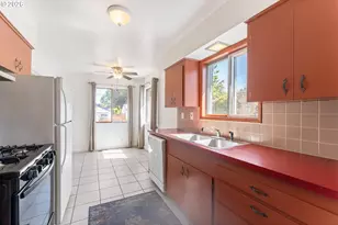 5136 N Fessenden St, Portland, OR 97203 - Photo 15