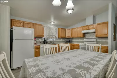 610 Egret Ln, Longview, WA 98632 - Photo 11