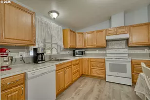 610 Egret Ln, Longview, WA 98632 - Photo 9
