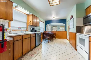5903 N Houghton St, Portland, OR 97203 - Photo 7