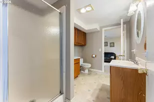 5903 N Houghton St, Portland, OR 97203 - Photo 33