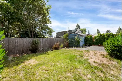 2420 NE 86th Ave, Portland, OR 97220 - Photo 27