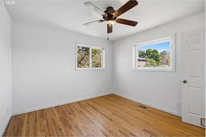 1830 SW 16th St, Redmond, OR 97756 - Photo 17