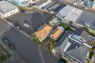 443 SW 7th, Newport, OR 97365 - Photo 7