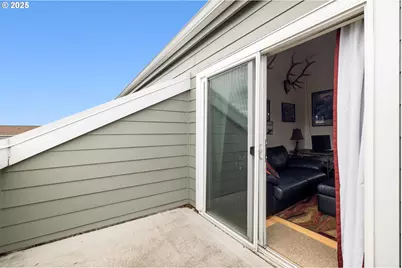 275 N Hayden Bay Dr #275, Portland, OR 97217 - Photo 19