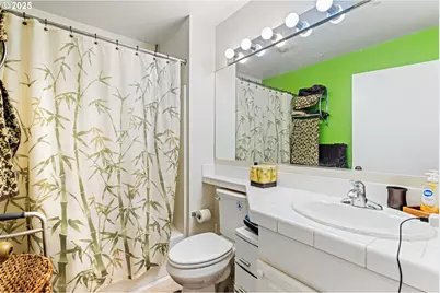 275 N Hayden Bay Dr #275, Portland, OR 97217 - Photo 15