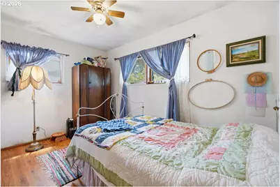 1014 SE 175th Pl, Portland, OR 97233 - Photo 15