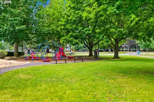 1014 SE 175th Pl, Portland, OR 97233 - Photo 29