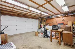 1014 SE 175th Pl, Portland, OR 97233 - Photo 23