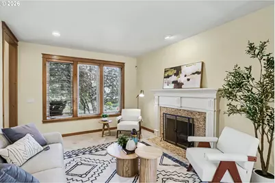 17622 Brookhurst Dr, Lake Oswego, OR 97034 - Photo 7