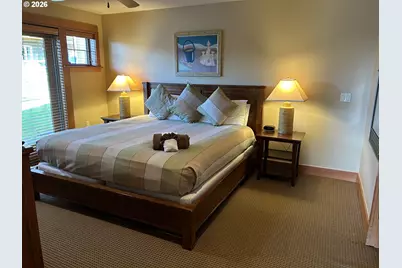 132 E Surfcrest Ave #C1-D, Cannon Beach, OR 97110 - Photo 9