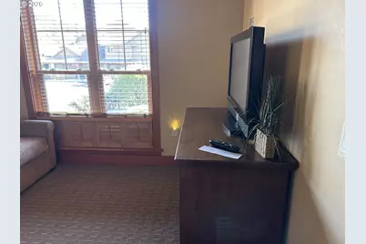 132 E Surfcrest Ave #C1-D, Cannon Beach, OR 97110 - Photo 13
