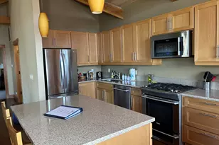 132 E Surfcrest Ave, Cannon Beach, OR 97110 - Photo 9