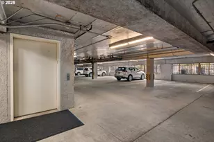 15420 NE Knott St, Portland, OR 97230 - Photo 23