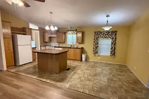 164 Metolius Ln, Roseburg, OR 97471 - Photo 3