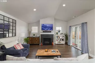 450 NE Oak Ct, Redmond, OR 97756 - Photo 5