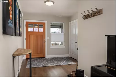 450 NE Oak Ct, Redmond, OR 97756 - Photo 3