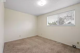 1760 Bryant Ave, Cottage Grove, OR 97424 - Photo 11