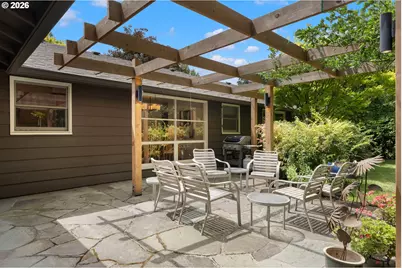 5919 SW Miles St, Portland, OR 97219 - Photo 21