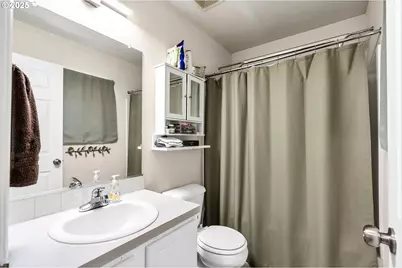 17385 SW Carson Ct, Beaverton, OR 97078 - Photo 25